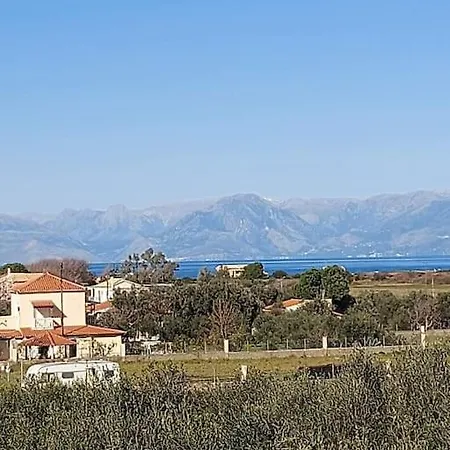 Lotus 4 * Almiros Beach